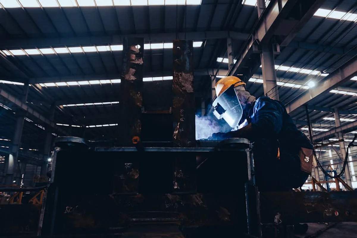 MIG Welding Gas Pressure: Settings and Troubleshooting